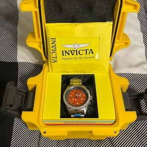 Men’s Invicta watch with stainless band